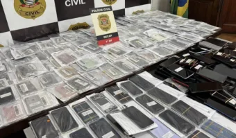 Você acha que perdeu seu celular para sempre? Polícia revela como está rastreando aparelhos roubados e devolvendo para donos em SP