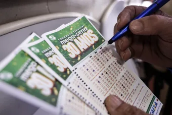 Mega-Sena 30 anos: CAIXA AUMENTOU O PRÊMIO; Resultado do sorteio especial subiu para R$ 320 milhões