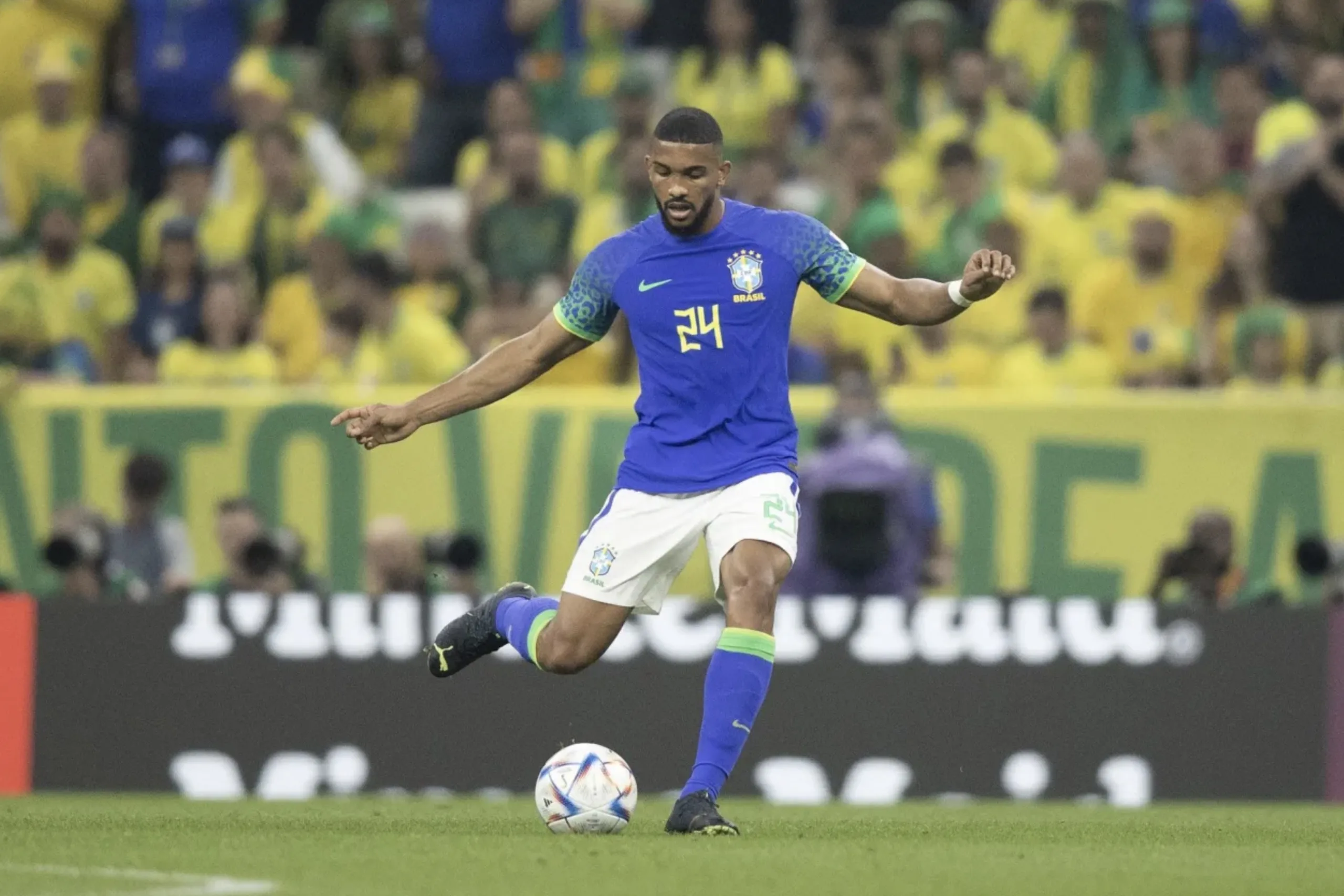Bremer: jogador saiu do Atlético-MG, virou gigante na Itália e agora chega à segunda Copa como peça-chave da defesa