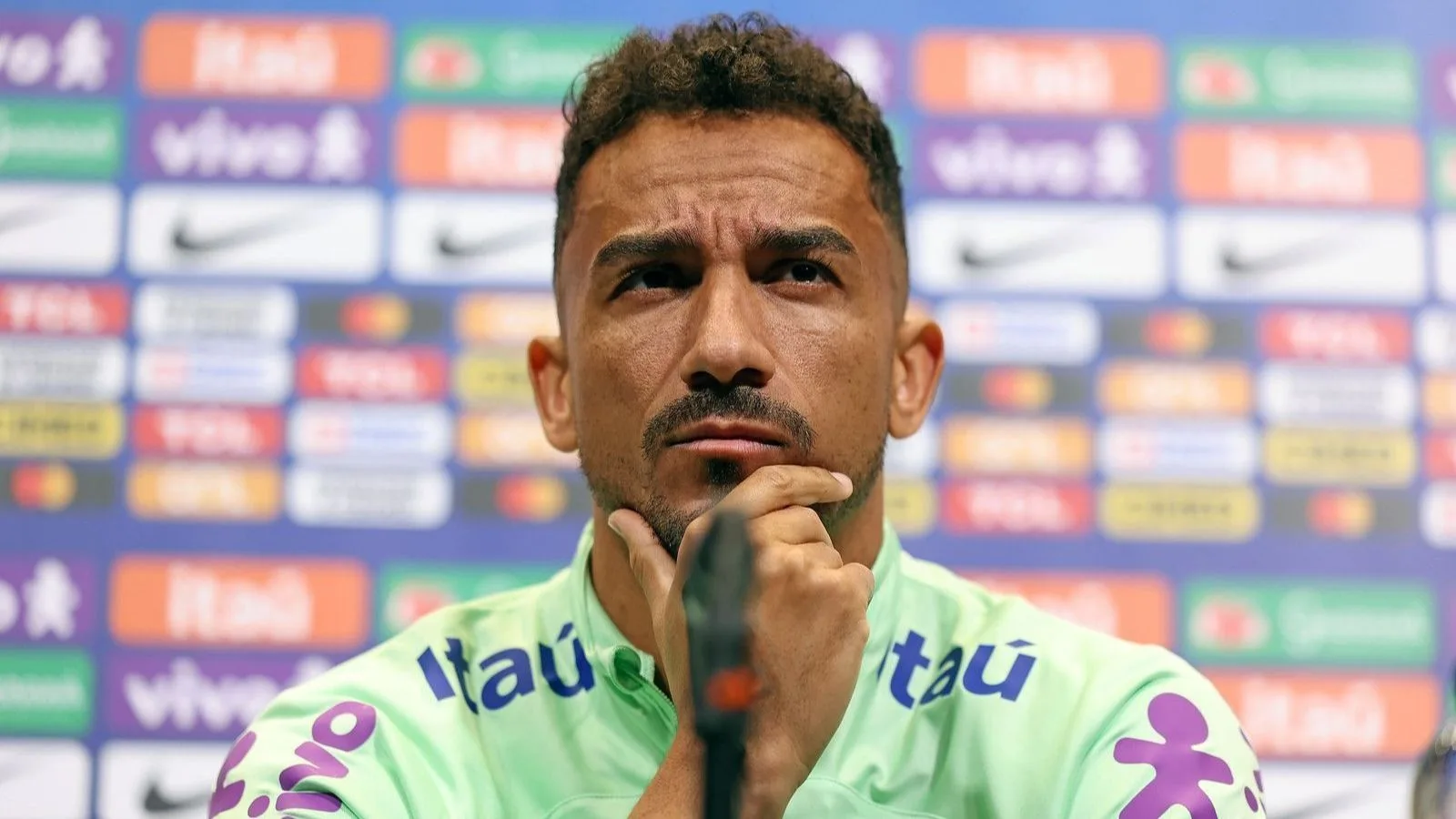 Danilo do Flamengo virou braço direito de Ancelotti e chega à terceira Copa cercado por prestígio na Seleção