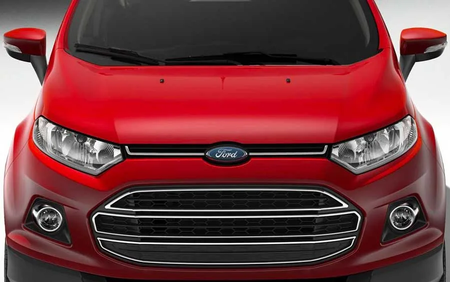 Motor 1.6 de até 110 cv entrega desempenho equilibrado, funciona bem na cidade e encara estrada sem dificuldade, mas sem foco esportivo.