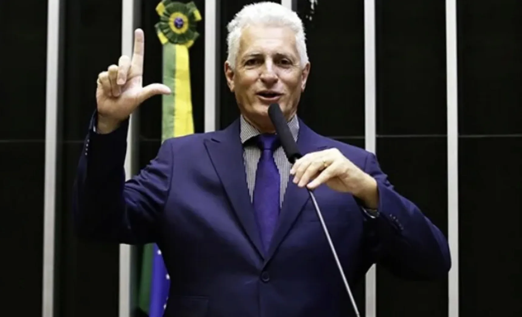 Rogério Correia, deputado, terá de pagar R$ 20 mil; decisão judicial detalha quando crítica política ultrapassa limite legal