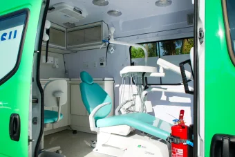 Novo consultório sobre rodas chega a São Roque e promessa é levar dentista onde atendimento quase não existe