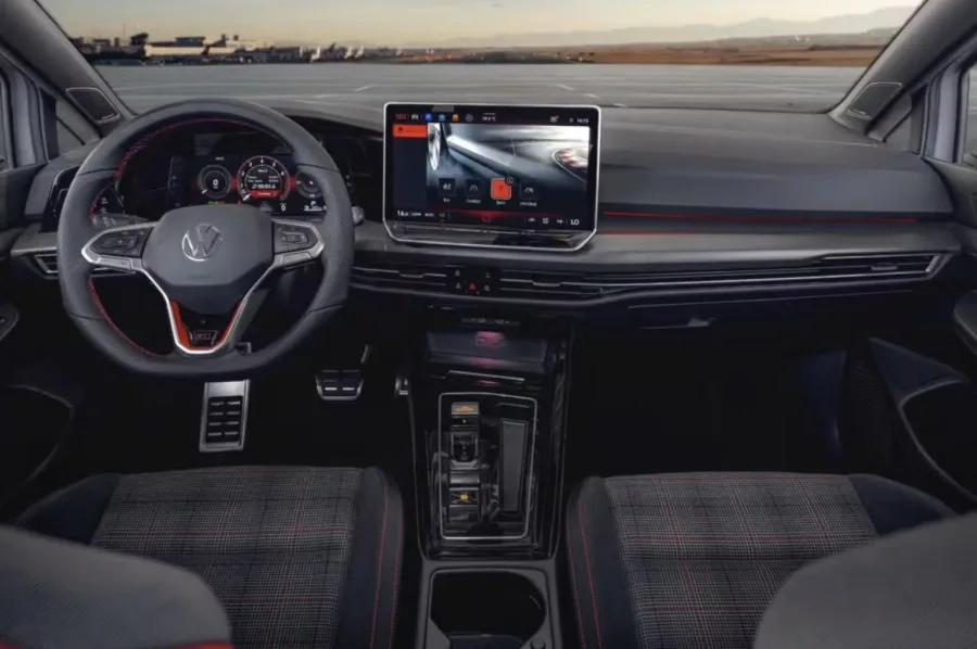 Novo lote do Golf GTI abre vendas após primeiro pacote esgotar em um único fim de semana no Brasil