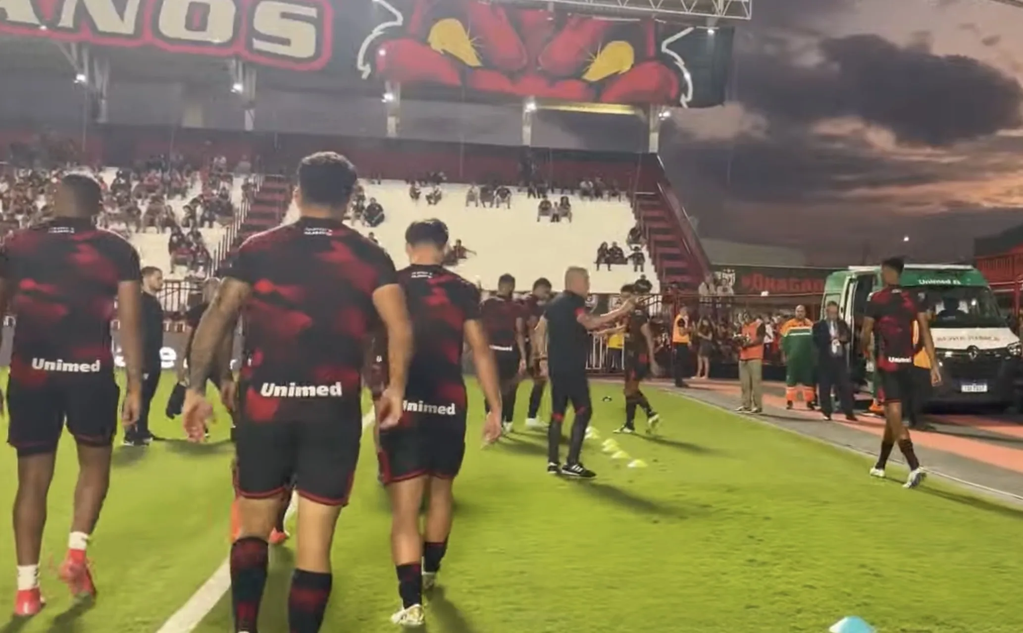 Atlético-GO x Athletico-PR Melhores Momentos (14/05/2026): disputa tensa termina nos pênaltis e time paranaense avança na Copa do Brasil