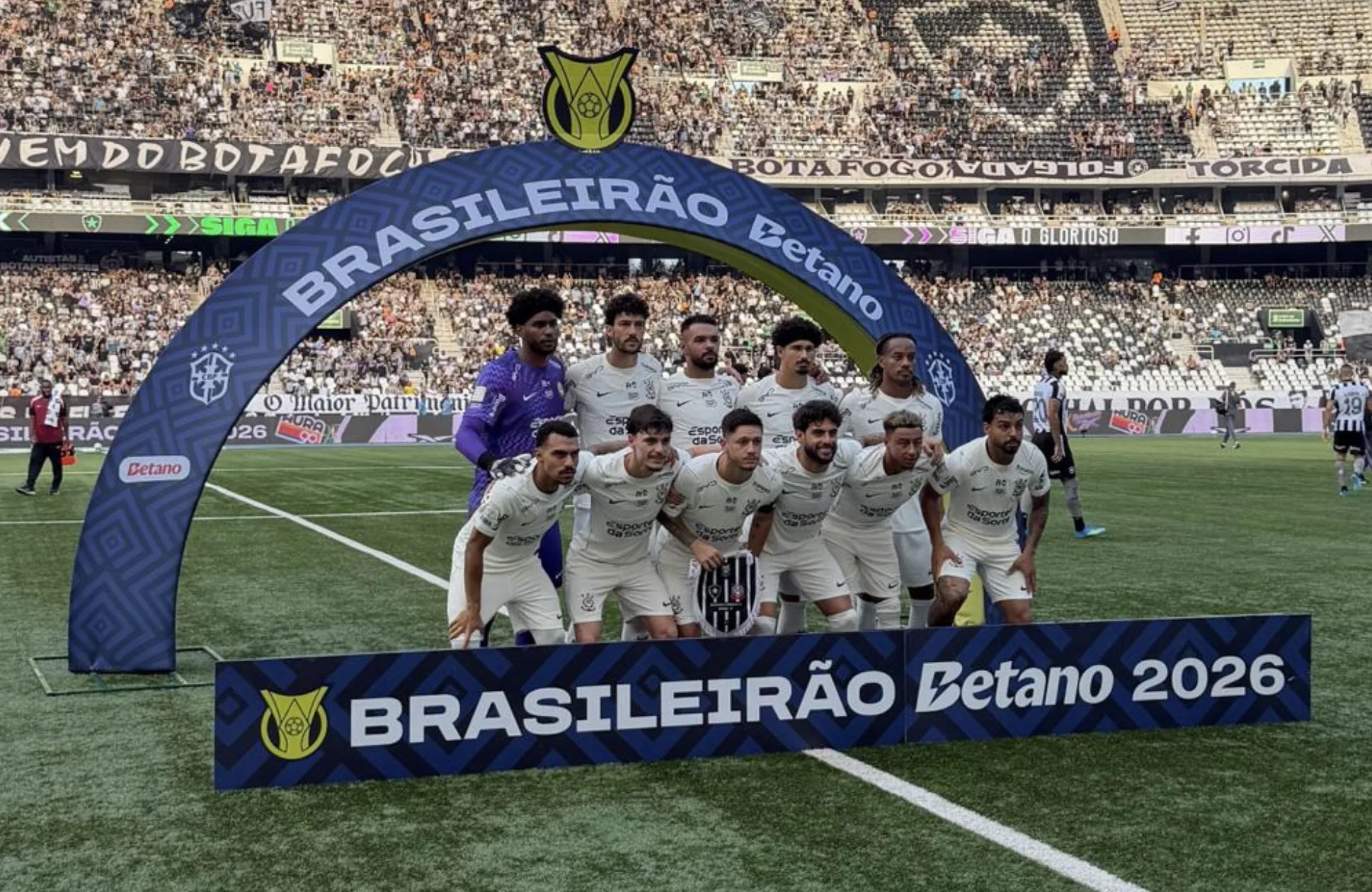 Botafogo x Corinthians Melhores Momentos (17/05/2026): Teve pênalti cancelado, revolta nas redes e hat-trick: o que aconteceu em Botafogo x Corinthians virou caos no Brasileirão