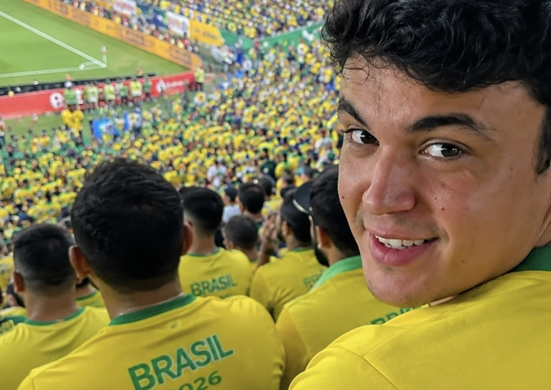 Trend da arquibancada: como fazer a brincadeira da Copa do Mundo usando o ChatGPT ou Gemini