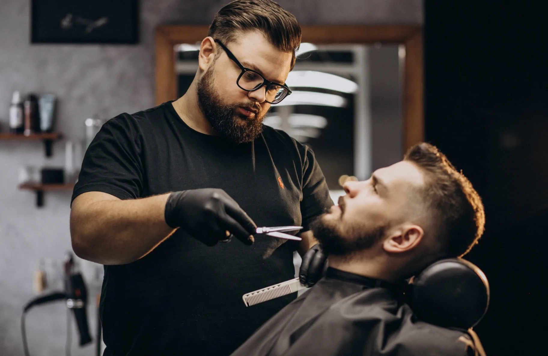 Quer aprender barbearia avançada sem pagar nada? Descubra quem pode se inscrever e por que as vagas podem acabar rápido em Cotia