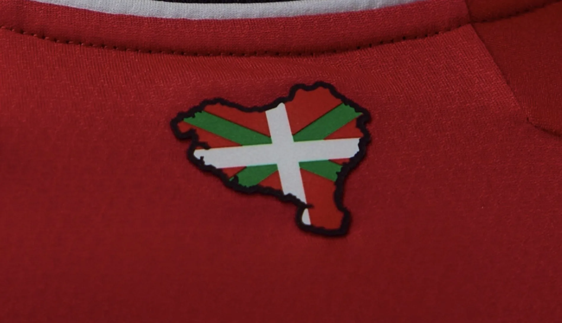 Athletic Bilbao x política espanhola: por que novo uniforme virou alvo de partidos e ameaça ação judicial