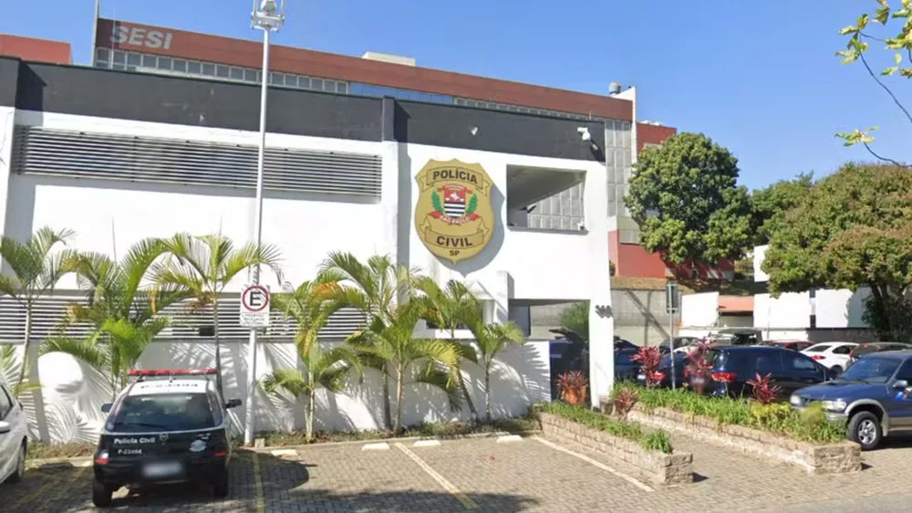 Homem é preso após agressões contra companheira em Jundiaí; Mulher feriu companheiro com faca após agressão, e detalhe envolvendo criança de 8 anos chocou policiais