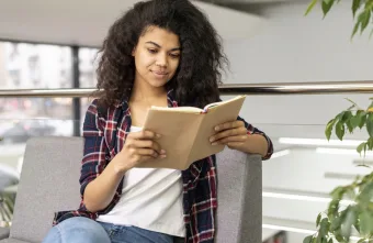 Barueri abriu uma campanha para receber livros em bom estado e ampliar o acesso à leitura por meio de novas doações culturais
