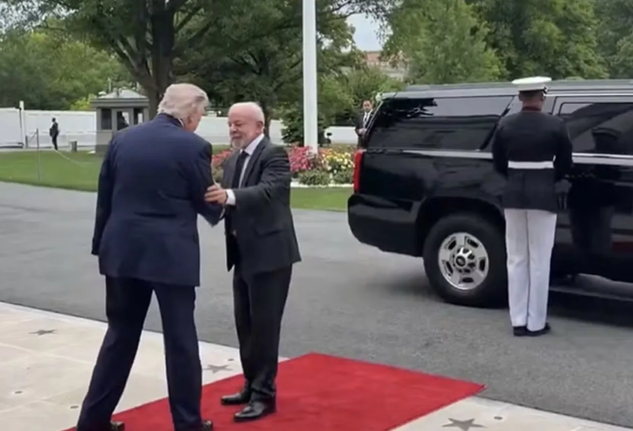 Trump evitou o aperto de mão mais famoso dele com Lula e o detalhe virou assunto nos bastidores da Casa Branca