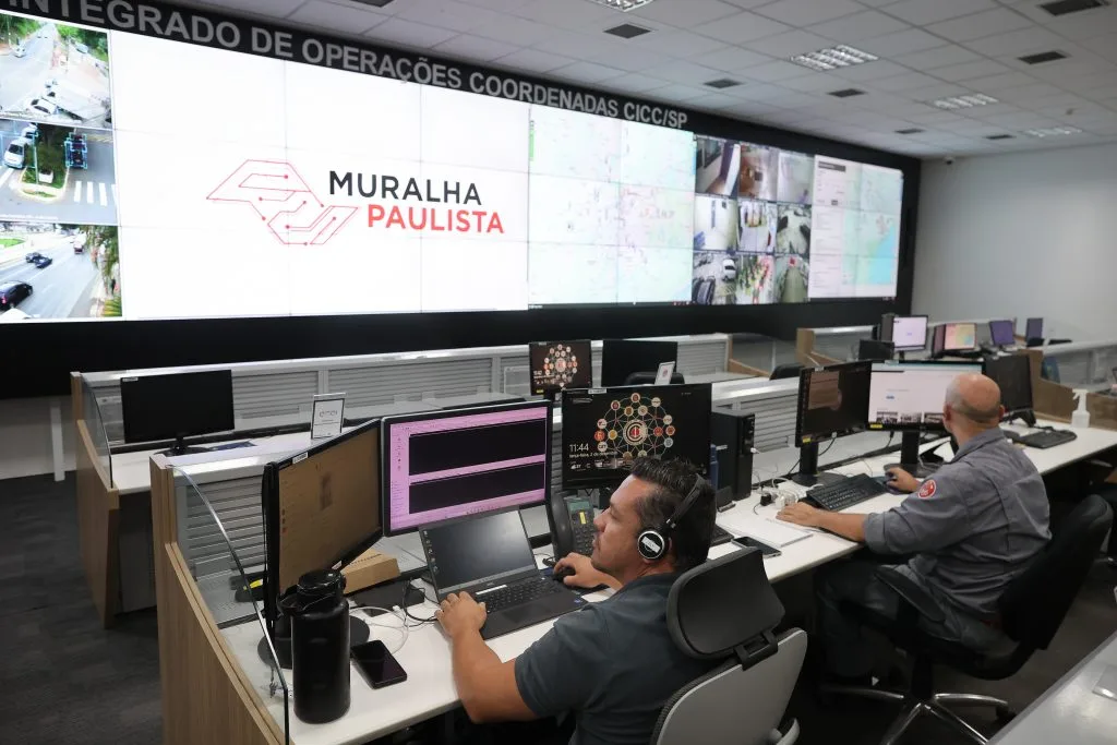 Como o Muralha Paulista identificou foragidos no jogo do Corinthians e levou torcedores direto para a prisão
