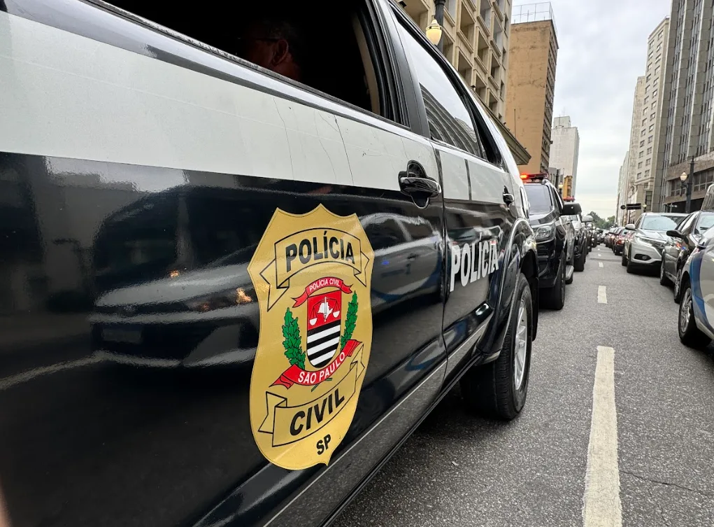 Polícia prende quadrilha que sequestrava motoristas em SP e detalhe encontrado no cativeiro chama atenção