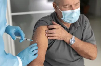 Vacinação contra gripe em Mairiporã: cidade reforça alerta antes da chegada do inverno
