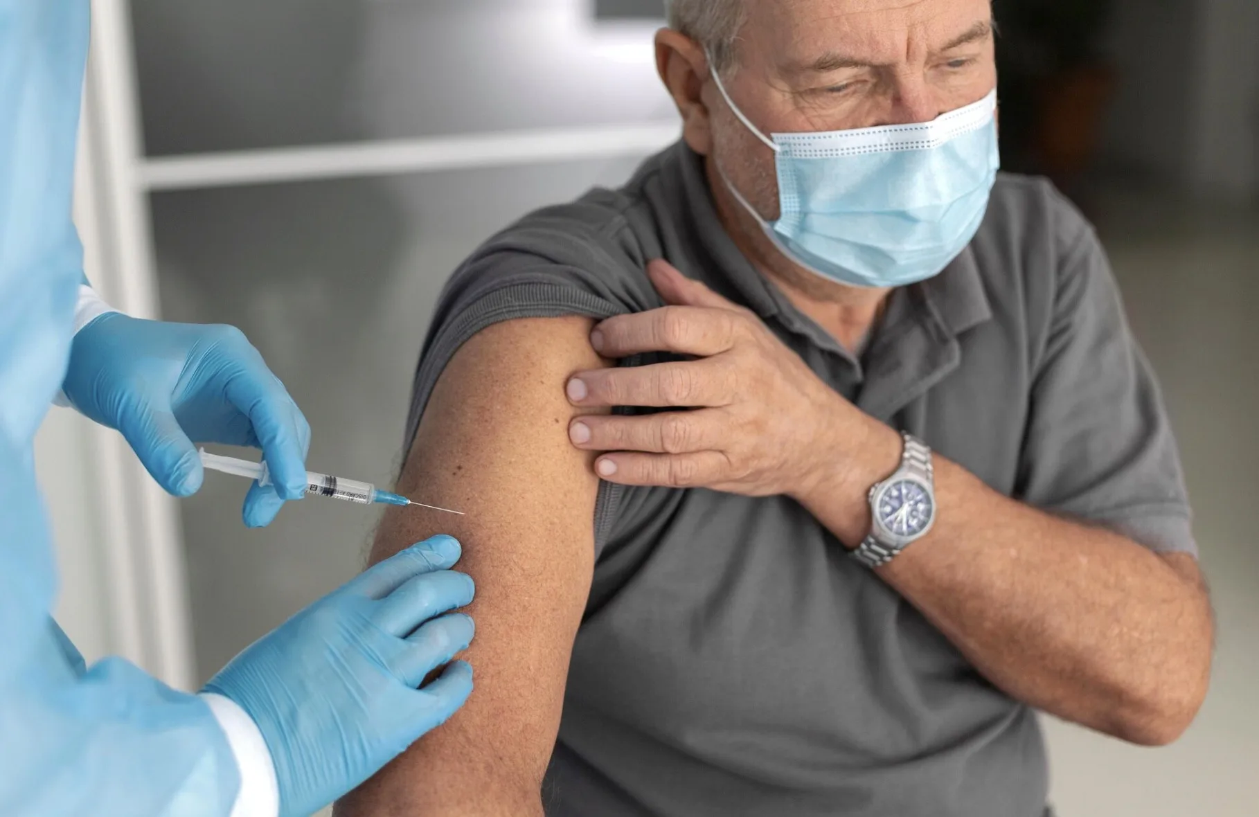 Vacinação contra gripe em Mairiporã: cidade reforça alerta antes da chegada do inverno