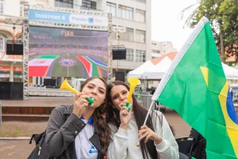 Você viu o que aconteceu no Centro de Jundiaí durante a abertura da Copa? As imagens mostram uma festa que surpreendeu