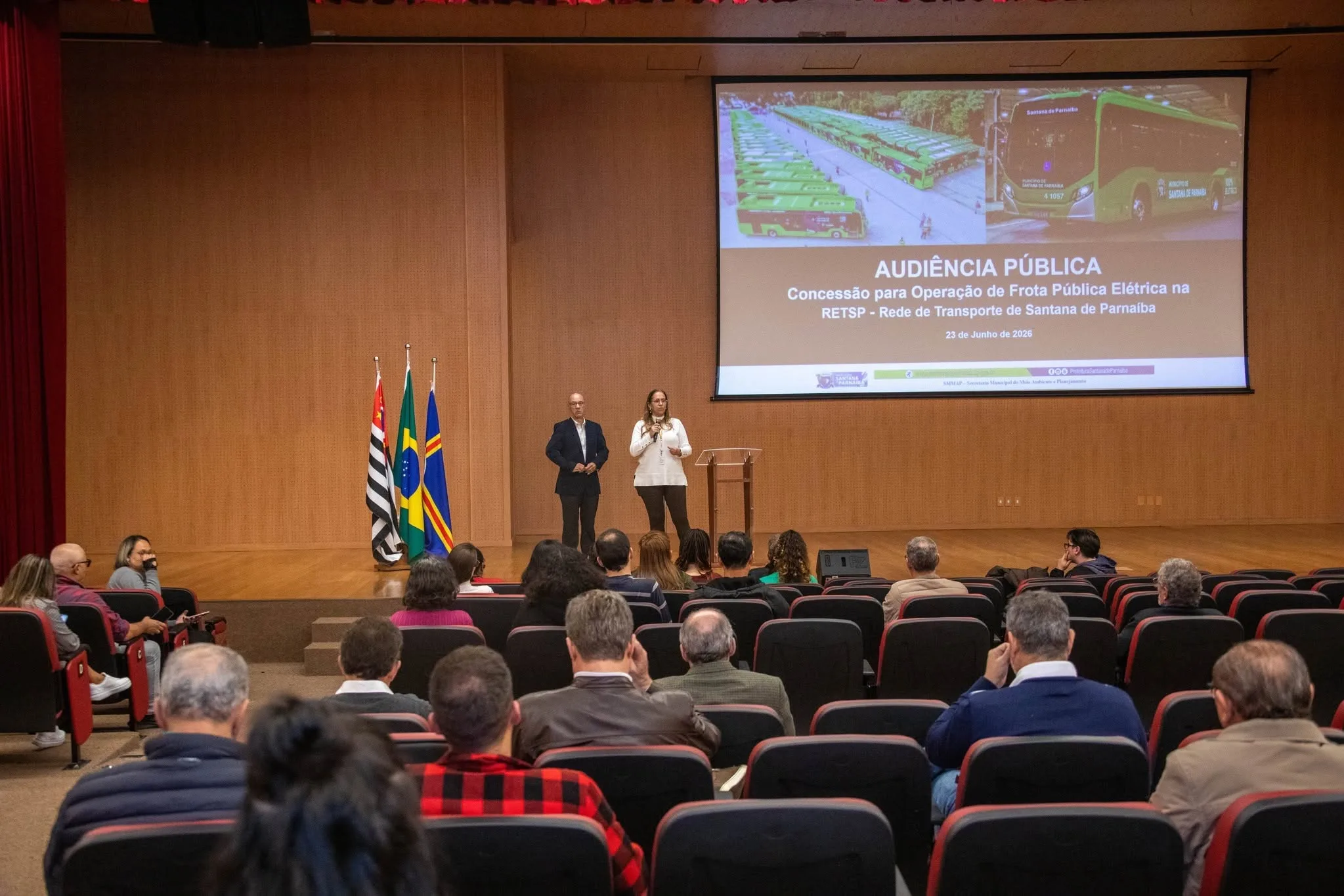 Santana de Parnaíba reúne moradores para discutir melhorias no transporte público municipal