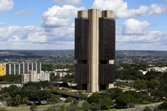 PIX será protegido pela Constituição? PEC que dá autonomia financeira ao BC é aprovada na CCJ do Senado
