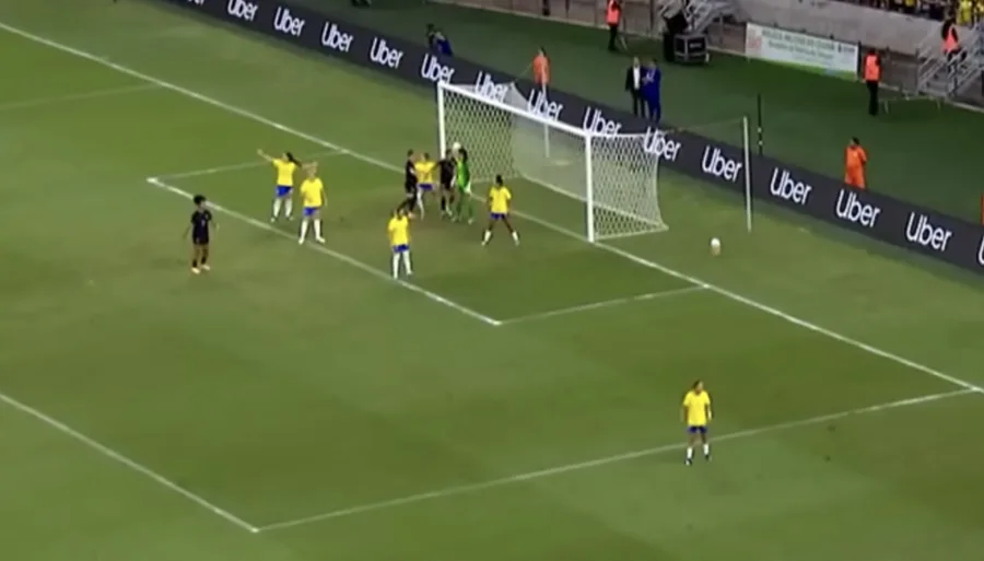 Brasil Feminino perdeu para os EUA mesmo com Marta: jogo teve expulsões e deixou um alerta inesperado para Copa