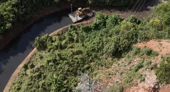 Desassoreamento do Rio Cotia avança para reduzir enchentes e melhorar escoamento da água em Carapicuíba