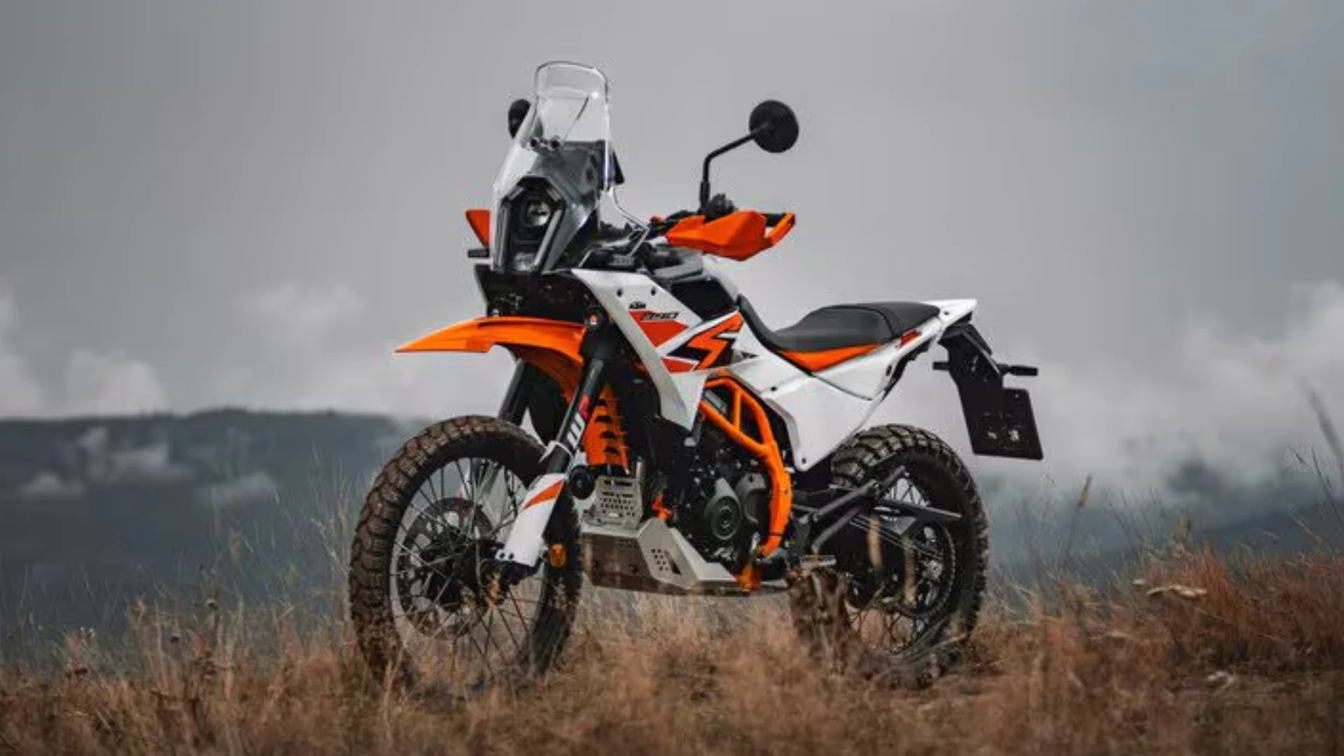 Bajaj assumiu a operação da KTM no Brasil e confirmou fábrica própria em Manaus