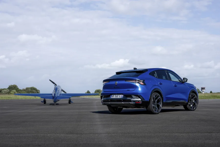 Depois de novos eventos aéreos, o lendário avião será exibido no futuro museu da Renault, previsto para abrir no fim de 2027 na França.