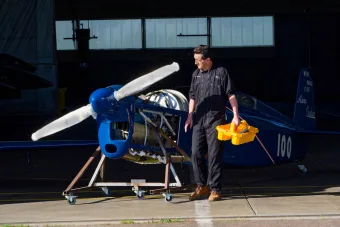 Renault ressuscita avião histórico de 1934 e surpreende fãs da marca