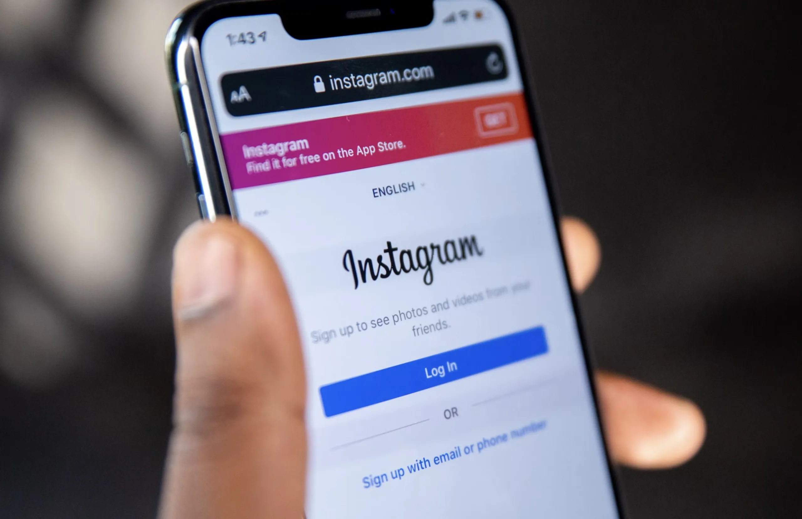 WhatsApp Web caiu? WhatsApp Web, Instagram e Facebook enfrentam instabilidade e afetam usuários em todo o mundo