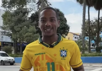 Araçariguama terá telão na Praça da Matriz para Brasil x Escócia, com concentração a partir das 19h e convite aberto a famílias e grupos de amigos
