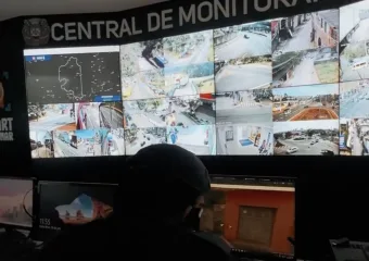 Smart Cajamar faz duas identificações: alertas emitidos por câmeras levaram equipes até pessoas procuradas pela Justiça