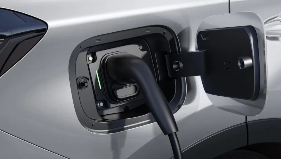 Caoa Chery renovou Tiggo 7 e Tiggo 8 híbridos plug-in. Os SUVs chegam com novo motor, recarga rápida e até 1.200 km de autonomia.