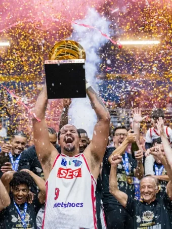 NBB: Franca bate Pinheiros, conquista o penta e amplia hegemonia
