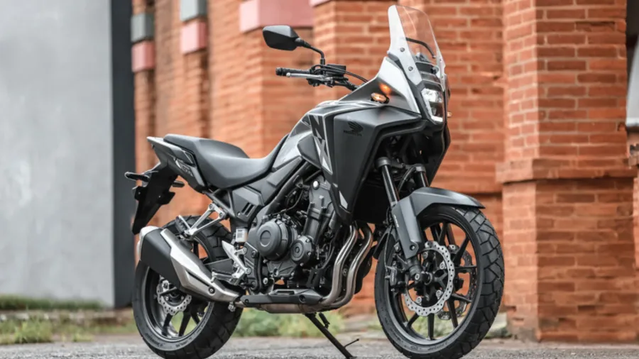 A ausência do sistema Honda RoadSync continua gerando questionamentos entre consumidores brasileiros, especialmente porque a tecnologia já funciona em modelos vendidos fora do país.