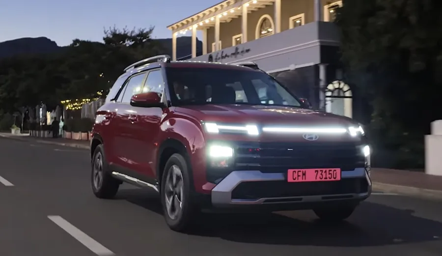 O Alcazar é um Creta maior, feito para família que precisa levar mais gente sem cair em um SUV grande, pesado e caro demais.