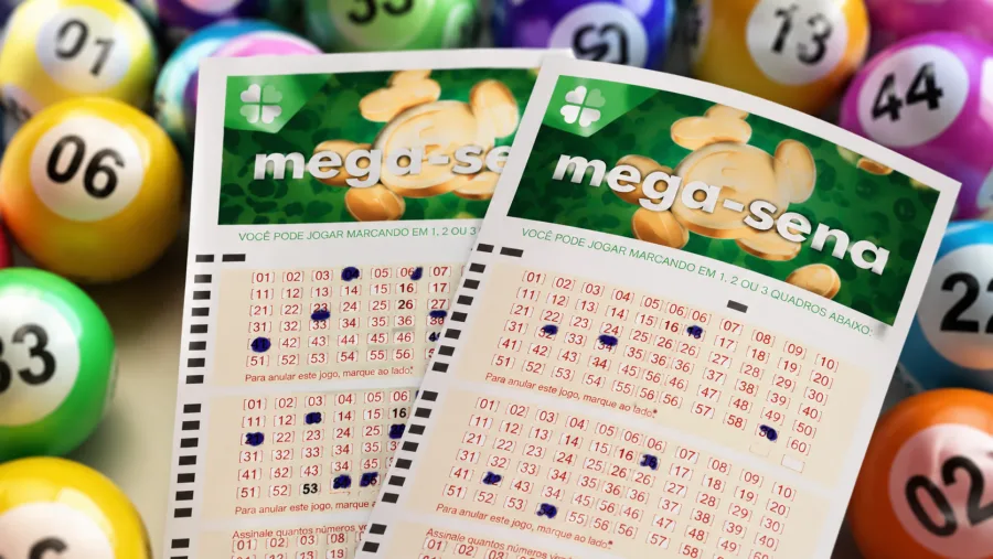 A Mega-Sena 3018 sorteou as dezenas 05, 06, 17, 27, 57 e 58 neste domingo após mudança excepcional no calendário causada pelos jogos do Brasil na Copa do Mundo de 2026.