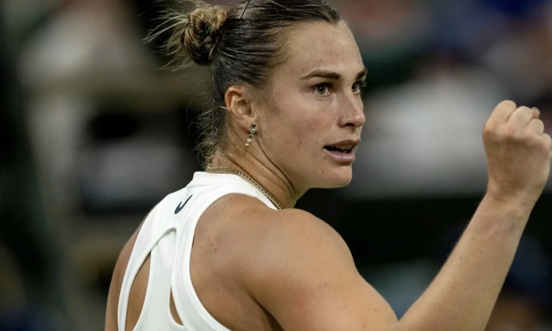 Sabalenka é eliminada após virada impressionante de Diana Shnaider nas quartas de Roland Garros