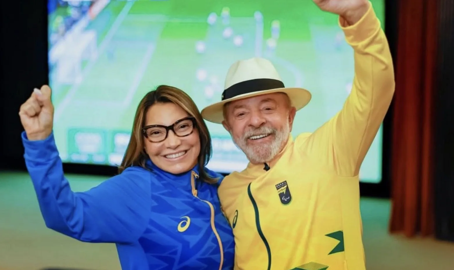Janja explica viagens oficiais e rebate críticas sobre gastos públicos: “misoginia pura”