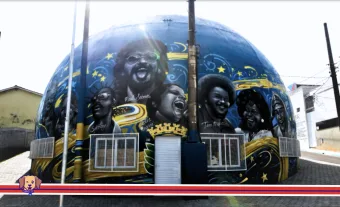 Arte urbana ressignifica Concha Acústica e destaca produção artística local em Caieiras